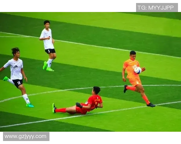 足球明星如何轻松突破防线掌握爆分技巧的秘密分享